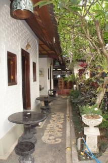 New Danas Canggu Guest House - Kerobokan - 7