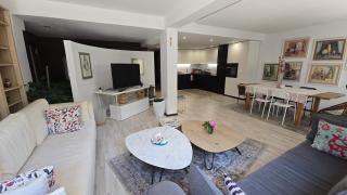 Large apartment with two bedrooms and free parking - 8
