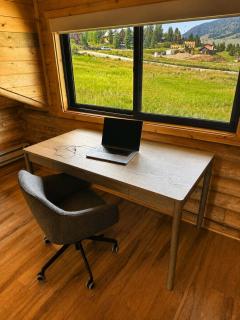 Henry's Lake View Cabin + BBQ + Fire Pit + Decks! - 9