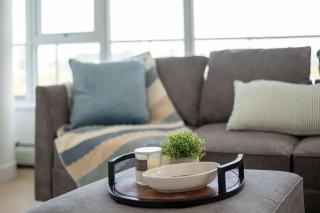 Pastel Pop 2BR w/ 2 King Beds + AC & Parking - 5
