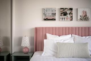 Pastel Pop 2BR w/ 2 King Beds + AC & Parking - 3