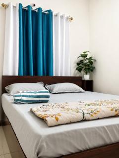 403 - Stylish 1BHK by Everloft - Balcony & Comfort - 8