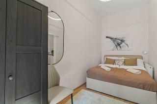 Stylish Apartment - Central - Next to U6 Metro and AKH - 3