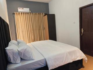 Milestone Boutique Apartments - 5