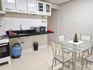 Apartamento amplo e confortável com dois quartos - 3