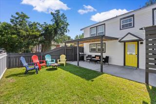 Duplex -Downtown Pensacola Stay with Private Hot Tub - 5