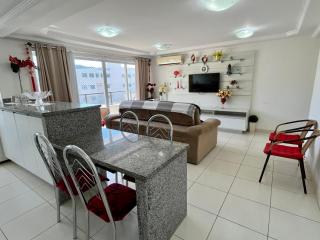 Belo apê de 2 quartos com ar-condicionado na quadra da praia! - 8