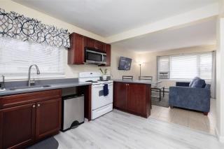 Comfy Suite Equipped for Small Fam - 9