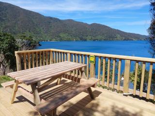 Endeavour View Eco Cabin - Endeavour Inlet - 1
