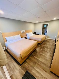 SUMMERSIDE MOTEL &COTTAGES - 7