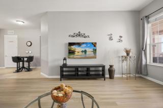 3 Bd 2 Ba Vista Cay 5048-401 Sl - 6