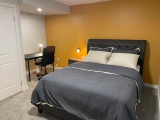 Lakeview 2Bedroom Walkout Suite with Trail View - 8