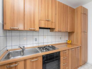 Villa Supetar Garden - Standard Two Bedroom Apartment with Terrace - 2
