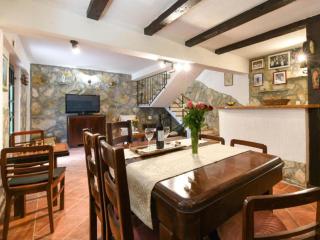 Villa Danica , Horizon Escape - Two Bedroom Holiday Home - 5
