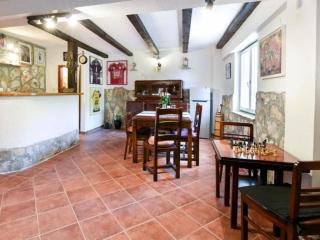 Villa Danica , Horizon Escape - Two Bedroom Holiday Home - 4