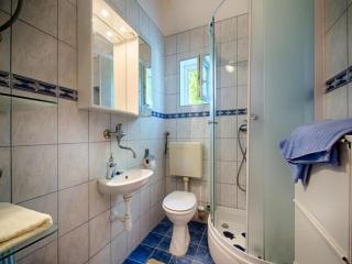 Golden Coast Apartments - A3 OneBedroom with Terrace and Seaview - 8