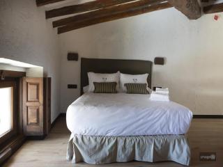 Santa Barbara Suite - 1