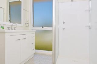 Lake Macquaries' Edgewater Studio at Morisset Memories - 4