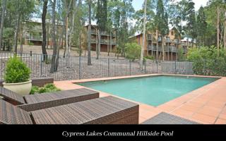 Premium Villa 2br Malvasia at Cypress Lakes - Modernised Comfort - 9