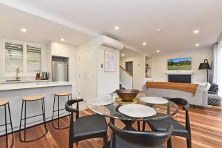 Premium Villa 2br Malvasia at Cypress Lakes - Modernised Comfort - 5