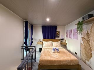 Alf's Guesthouse - 9