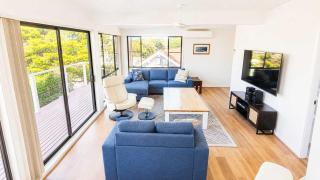 Scotts Ocean View - 6BR beachside Mollymook home - Mollymook - 7