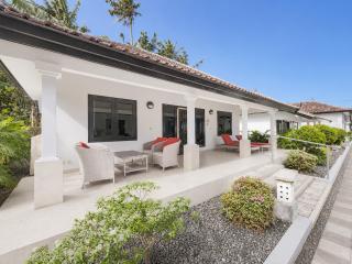 Bugbug Beach Resort - 1