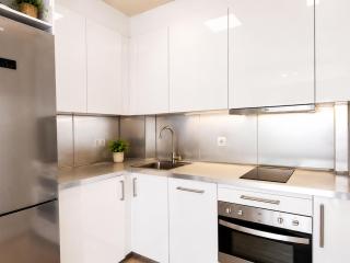 Apartamento acogedor cerca del centro y playa en Platja d'Aro, con balcón y cocina equipada - ES-209-44 - 4