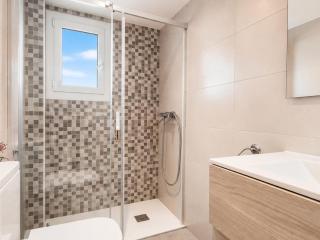 Apartamento acogedor cerca del centro y playa en Platja d'Aro, con balcón y cocina equipada - ES-209-44 - 3
