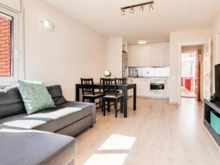 Apartamento acogedor cerca del centro y playa en Platja d'Aro, con balcón y cocina equipada - ES-209-44 - 1