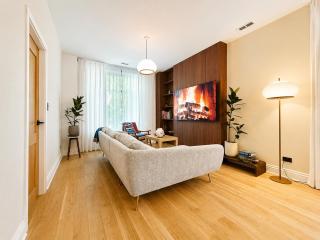 European Coziness in Bronzeville - 2