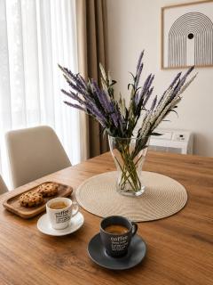 SOLU Luxury Apartments with 2 Private Parking ,Fast Wi -Fi, New Building - 4