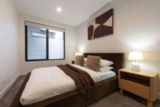 The Treetop Townhouse in Templestowe - 9