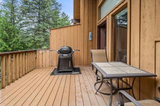 Limber Pine Townhome and 2BDR Stay - 7