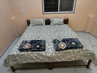Brahmachaitanya Homestay - 9