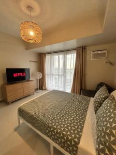 KG 8 studio unit l few mins to SM & SMX l near airport - 0