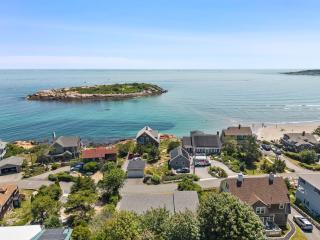 Salt Island Views - 2