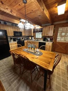 Bruno's Mountain Cave cabin - 2