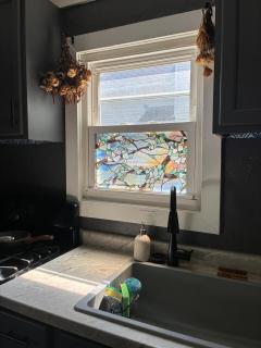 TIGER COVE - Entire Home, Fenced Yard, Central DSM - 1