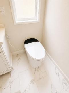 Spotless 3BR House AC Quiet Near Microsoft - 2