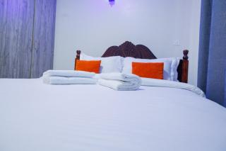 Jk SUITES NEXT TO TIMBA XO - 2