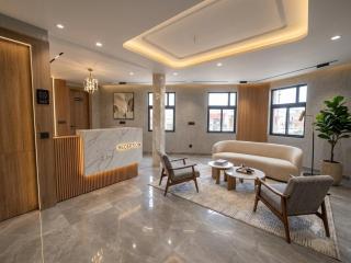Hotel Crystal - 2