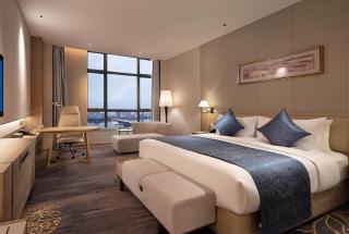 Wyndham Grand Plaza Royale Jimei Xiamen - 1