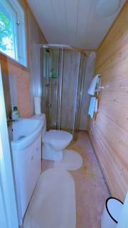 BAPA STAYs COZY CABIN B BY THE IVÖ LAKE - 1