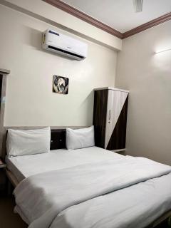 Hotel Shree Siddhi Vinayak - 2