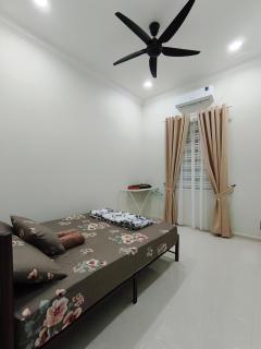 Private Pool Homestay Kota Bharu 3 Bilik Tidur Muat 12 Tetamu - 3