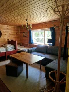 Cute old garden cottage - 2