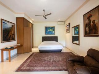 Luxurious Javanese Villa with Golf View 6 BR - 7