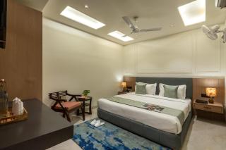Perfectstayz Premium Vrindavan - Near Prem Mandir - 3