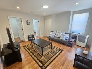 Two Bedroom Apartment with Parking 5 to 10 Min to PATH for NYC - 3